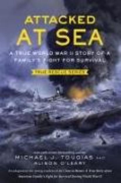 Bild von Attacked at Sea (Young Readers Edition)